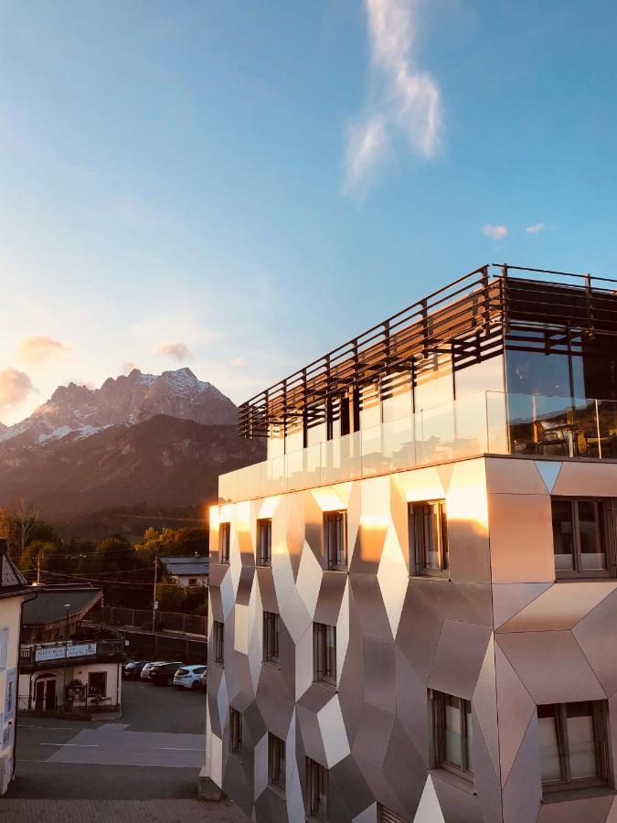 Cubo Sport & Art Hotel サンクト・ジョアン・イン・チロル エクステリア 写真