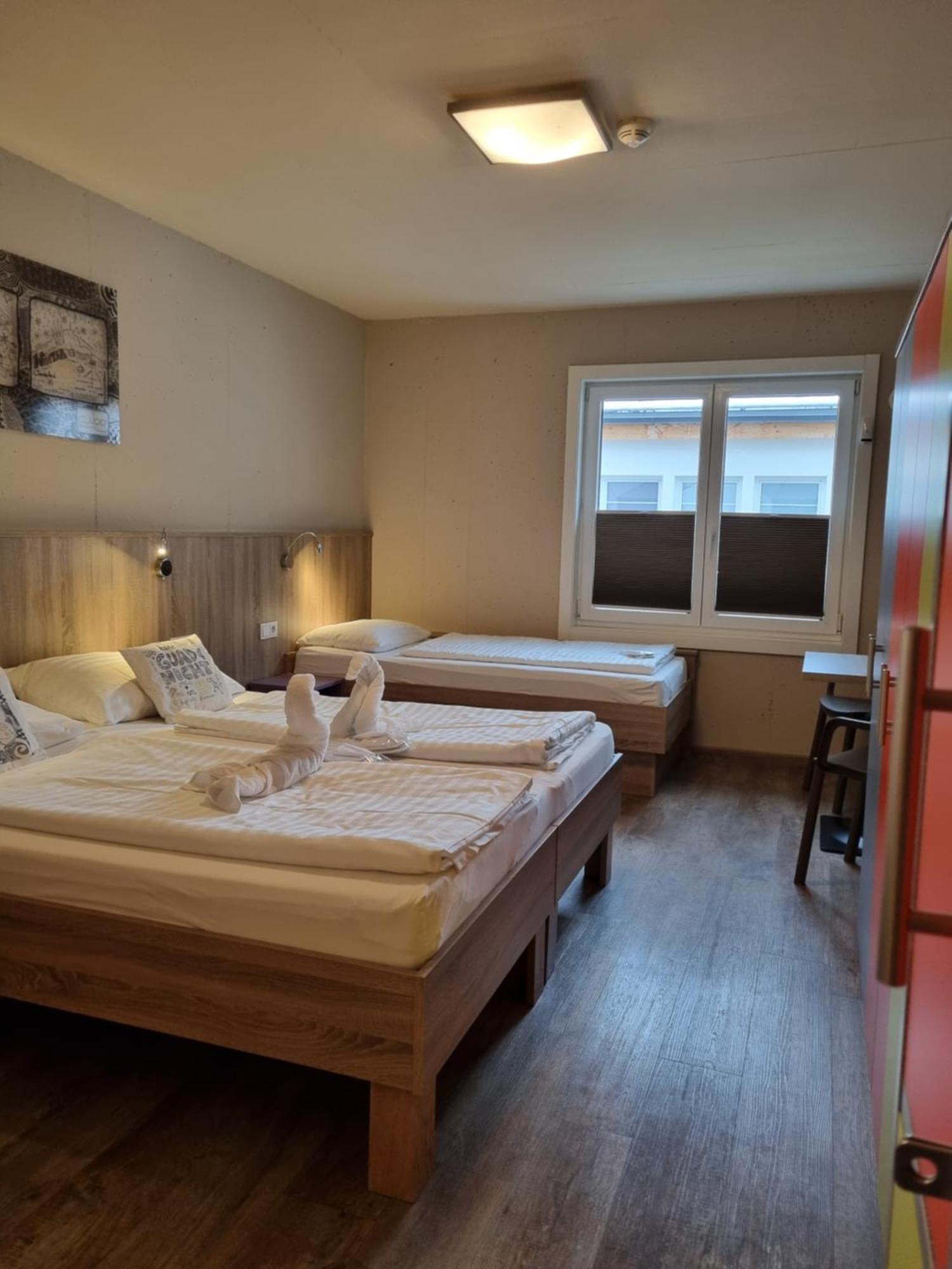 Cubo Sport & Art Hotel サンクト・ジョアン・イン・チロル エクステリア 写真