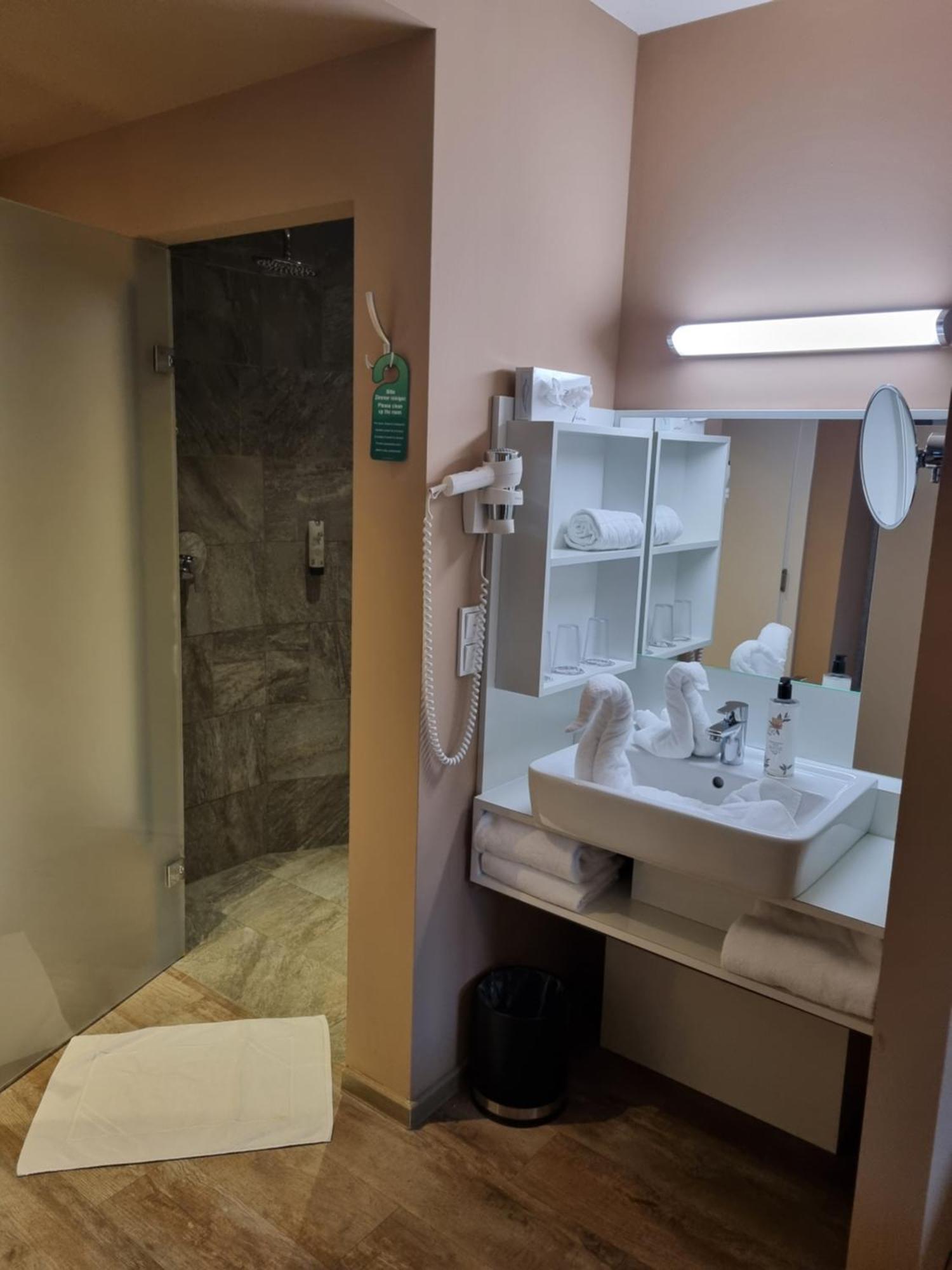 Cubo Sport & Art Hotel サンクト・ジョアン・イン・チロル エクステリア 写真